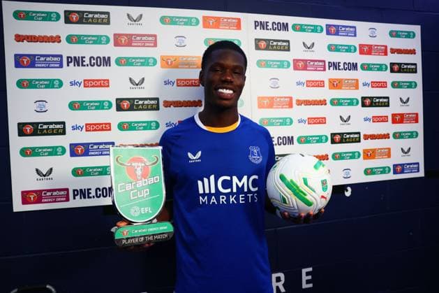 Thierno Barry of Everton with this Carabao Cup Player of the Match Trophy and match ball Preston North End v Everton, EFL Carabao Cup, Second Round, Football, Deepdale, Preston, UK - 26 Aug 2026Preston Deepdale United Kingdom EDITORIAL USE ONLY No use with unauthorised audio, video, data, fixture lists, club league logos or live services. Online in-match use limited to 120 images, no video emulation. No use in betting, games or single club league player publications.  Copyright: xPaulxCurrie Shutterstockx 17115055bu