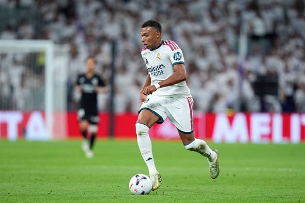 August 26, 2026, Madrid, Madrid, Spain: Kylian Mbappe of Real Madrid CF runs with the ball during the Spanish League, LaLiga EA Sports, football match played between Real Madrid and Real Sociedad at Bernabeu stadium on August 26, 2026, in Madrid, Spain. Real Madrid V Real Sociedad - LaLiga EA Sports  - ZUMAa181 20260826_zaa_a181_203 Copyright: xDennisxAgyemanx
