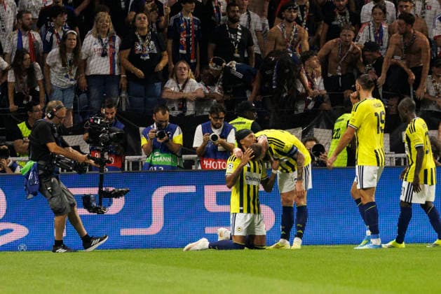 Players of Fenerbahce seen celebrating after goal during UEFA Champions League play off qualifying game between teams of Olympique Lyon and Fenerbahce SK (Quentin Montiel-Font Ball Raw Images) DÃ cines-Charpieu Groupama Stadium France Copyright: xQuentinxMontiel-Fontx quentinmontielfont_lyon_fenerbahce_2627-9
