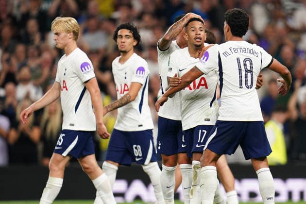 Carabao Cup round 2 Tottenham Hotspur v Charlton Athletic Tottenham players celebrate 4-0 lead during the Carabao Cup round 2 match Tottenham Hotspur vs Charlton Athletic at Tottenham Hotspur Stadium, London, United Kingdom on 26 August 2026 (Photo by Harvey Murphy News Images) Copyright: xHarveyxMurphy NewsxImagesx