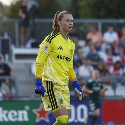 AMSTERDAM , 26-08-2026, Sportcomplex De Toekomst , Champions League Women , football , Third qualifying round 1st leg season 2026 2027 , match between Ajax and Real Madrid (women) , picture shows Ajax goalkeeper Femke Liefting Ajax - Real Madrid (women)  x206072885x Copyright: