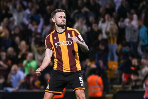 BRADFORD, ENGLAND - AUGUST 26: Macaulay Gillesphey of Bradford City celebrates his penalty shootout goal during the Carabao Cup match between Bradford City and Burnley at Valley Parade on August 26, 2026 in Bradford, England. Copyright: xSeanxChandlerx xSPPx Sportspressphoto_SPR216531