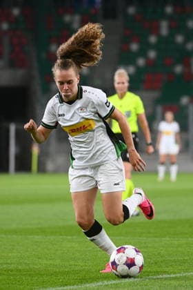 SOSNOWIEC 26.08.2026 MECZ III RUNDA KWALIFIKACJI LIGA MISTRZOW SEZON 2026 27 CZARNI SOSNOWIEC - OUD-HEVERLEE LEUVEN -- UEFA WOMEN S CHAMPIONS LEAGUE QUALIFYING THIRD ROUND MATCH CZARNI SOSNOWIEC - OUD-HEVERLEE LEUVEN ALIXE BOSTEELS FOT. KRZYSZTOF HELIOS 400MM NEWSPIX.PL --- newspix.pl 