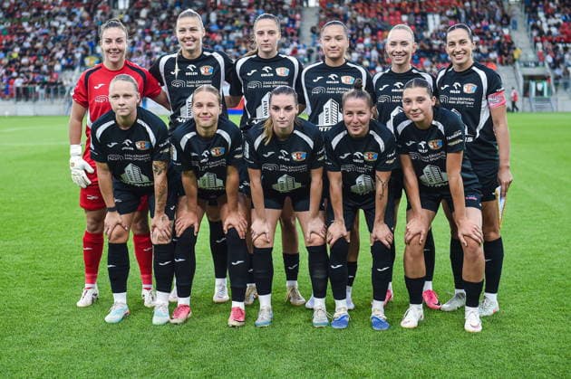 2026.08.26 Sosnowiec Pilka nozna kobiet UEFA Liga Mistrzyn Liga Mistrzow Sezon 2026 2027 Czarni Sosnowiec - Oud-Heverlee Leuven N z Anna Palinska, Oliwia Lapinska, Klaudia Milek, Natalia Chudzik, Patrycja Sarapata, Luiza Kozielska, Zofia Burzan, Karlina Miksone, Daria Kurzawa, Oliwia Sobierajska, Zofia Buszewska Foto Marcin Bulanda PressFocus 2026.08.26 Sosnowiec Football Women UEFA Champions League Qualifying Round Season 2026 2027 Czarni Sosnowiec - Oud-Heverlee Leuven Anna Palinska, Oliwia Lapinska, Klaudia Milek, Natalia Chudzik, Patrycja Sarapata, Luiza Kozielska, Zofia Burzan, Karlina Miksone, Daria Kurzawa, Oliwia Sobierajska, Zofia Buszewska Credit: Marcin Bulanda PressFocus NEWSPIX.PL --- newspix.pl 