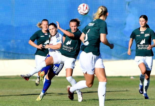 Croatia, Solin, 260826. Stadium NK Solin. UEFA Womens Europa Cup, match ZNK Hajduk - Fortuna Hjorring. In the photo: Branka Bagaric, Pernille Pedersen. Photo: Josko Ponos CROPIX Croatia Copyright: xxJoskoxPonosx hajduk_fortuna39-260826