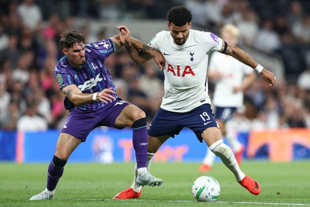 Tottenham Hotspur v Charlton Athletic, Carabao Cup Ivan Mesik of Charlton Athletic battles with Dominic Solanke of Tottenham Hotspur during the Tottenham Hotspur v Charlton Athletic Carabao Cup 2nd Round match at the Tottenham Hotspur Stadium, London, England on 26 August 2026 Credit: Ian Stephen Every Second Media Editorial use only. All images are copyright Every Second Media Limited. No images may be reproduced without prior permission. All rights reserved. Premier League and Football League images are subject to licensing agreements with Football DataCo Limited. see https: www.football-dataco.com Copyright: xIMAGO EveryxSecondxMediax ESM-2118-0037 IanxStephenx xEveryxSecondxMediax
