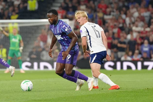 26th August 2026; Tottenham Hotspur Stadium, London, England; Carabao Cup Football, Tottenham Hotspur versus Charlton Athletic; Millenic Alli of Charlton Athletic carries the ball under pressure from Lucas Bergvall of Tottenham Hotspur TomxMajor