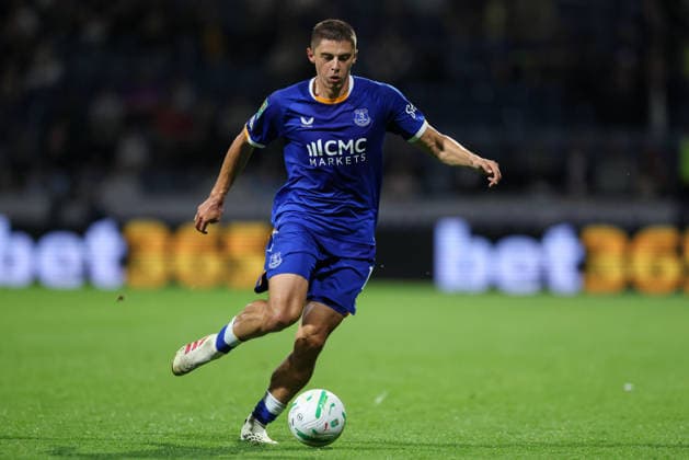 26th August 2026; Deepdale, Preston, England; Carabao Cup Football, Preston North End versus Everton; Vitaliy Mykolenko of Everton runs with the ball AidanxHunter