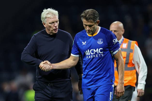 26th August 2026; Deepdale, Preston, England; Carabao Cup Football, Preston North End versus Everton; David Moyes manager of Everton and James Tarkowski of Everton at the end of the game AidanxHunter