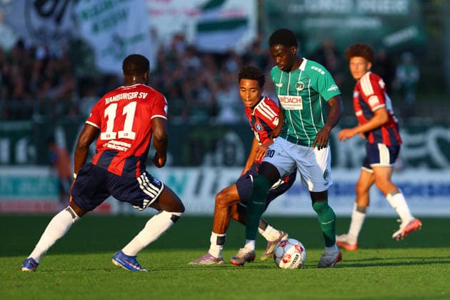 18 Emmanuel Appiah (VfB Lübeck), 7 Arnaud Astel Riedel (Hamburger SV U21, U 21 Fußball I Herren I Regionalliga Nord I Saison 2026-2027 I 5. Spieltag I VfB Lübeck - Hamburger SV U21 I 26.08.2026 I Stadion an der Lohmühle *** 18 Emmanuel Appiah, VfB Lübeck, 7 Arnaud Astel Riedel Hamburger SV U21 Soccer I Men’s I Regionalliga Nord I 2026–2027 Season I Matchday 5 I VfB Lübeck vs. Hamburger SV U21 I August 26, 2026 I Stadion an der Lohmühle