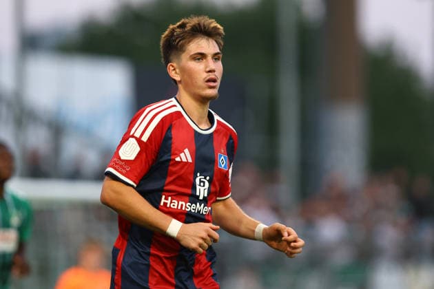 2 Dorian Migalic (Hamburger SV U21, U 21 Fußball I Herren I Regionalliga Nord I Saison 2026-2027 I 5. Spieltag I VfB Lübeck - Hamburger SV U21 I 26.08.2026 I Stadion an der Lohmühle *** 2 Dorian Migalic Hamburger SV U21 Soccer I Men I Regionalliga Nord I 2026–2027 Season I Matchday 5 I VfB Lübeck vs. Hamburger SV U21 I August 26, 2026 I Stadion an der Lohmühle
