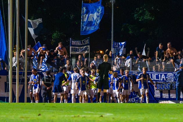 Goal for the 2-3 by Luc Ihorst of BSV Kickers Emden, 14, goal celebration, joy, emotions, German soccer, Regionalliga Nord, 2026-27 season, Matchday 5, August 26, 2026, SV Atlas Delmenhorst vs. BSV Kickers Emden, Stadium on Düsternortstraße, Delmenhorst, Lower Saxony Copyright: xLeonxFrickx