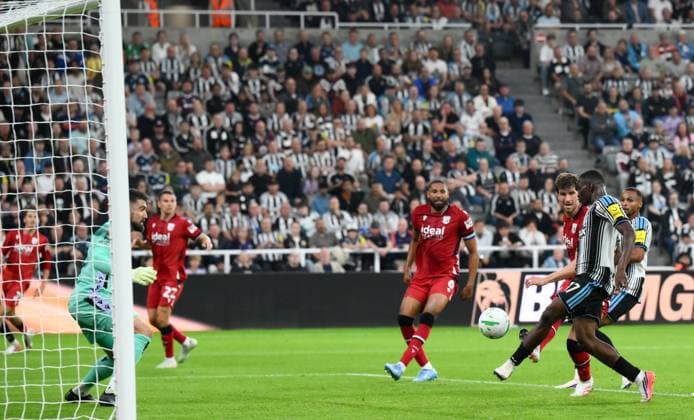 Bazoumana Toure of Newcastle United scores their first goal Newcastle United v West Bromwich Albion, EFL Carabao Cup, Second Round, Football, St James Park, Newcastle, UK - 26 Aug 2026Newcastle St James Park United Kingdom EDITORIAL USE ONLY No use with unauthorised audio, video, data, fixture lists, club league logos or live services. Online in-match use limited to 120 images, no video emulation. No use in betting, games or single club league player publications.  Copyright: xRichardxLee Shutterstockx 17115059cs