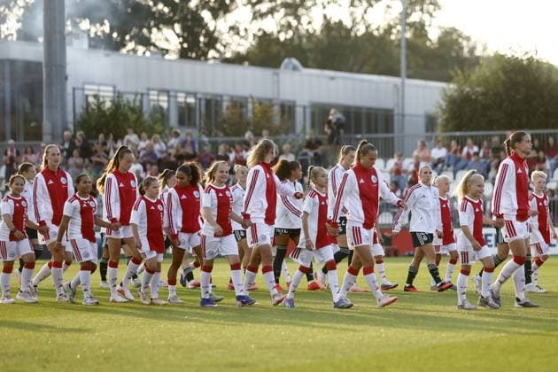 AMSTERDAM , 26-08-2026, Sportcomplex De Toekomst , Champions League Women , football , Third qualifying round 1st leg season 2026 2027 , match between Ajax and Real Madrid (women) , picture shows line up Ajax Ajax - Real Madrid (women)  x206075760x Copyright: