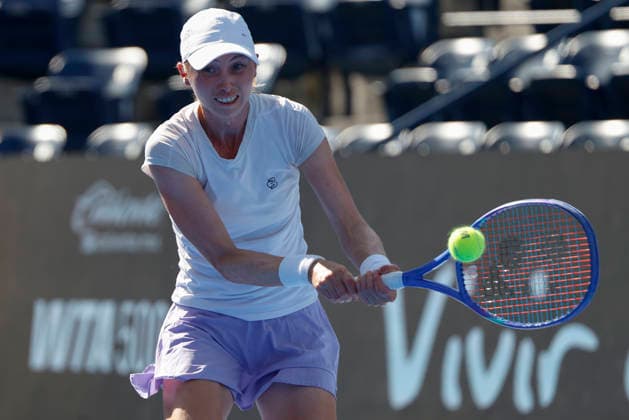 August 26, 2026, Monterrey, Nuevo Leon, Mexico: Cristina Bucsa (ESP) in action against Darja Vidmanova (CZE) during the GNP Seguros WTA, Tennis Damen 500 Open at Club Sonoma in Monterrey, Nuevo Leon. Tenis 2026: WTA 500 Monterrey: Bucsa Vs Vidmanova  - ZUMAo125 20260826_zip_o125_007 Copyright: xAntonioxOjedax