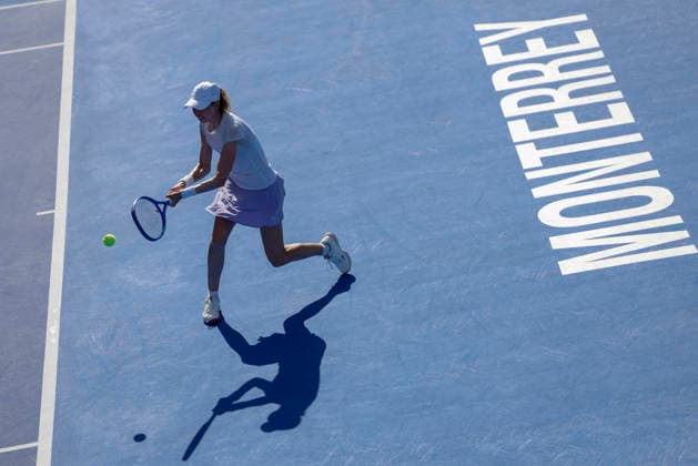 August 26, 2026, Monterrey, Nuevo Leon, Mexico: Cristina Bucsa (ESP) in action against Darja Vidmanova (CZE) during the GNP Seguros WTA, Tennis Damen 500 Open at Club Sonoma in Monterrey, Nuevo Leon. Tenis 2026: WTA 500 Monterrey: Bucsa Vs Vidmanova  - ZUMAo125 20260826_zip_o125_011 Copyright: xAntonioxOjedax