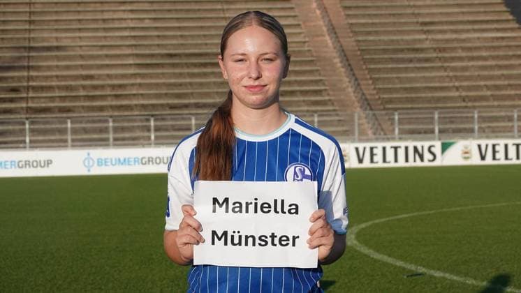 Presentation of the FC Schalke 04 Women s Team Roster ** FOR EDITORIAL USE ONLY ** EDITORIAL USE ONLY ** p FC player xxx will be at the Parkstadion in Gelsenkirchen on Wednesday, August 26, 2026. The FC Schalke 04 Women’s Team roster will be presented there. Germany, North Rhine-Westphalia, Gelsenkirchen. Copyright MichaelxKorte Copyright: MichaelxKorte doc87c0j0una8i35z02oou ,EDITORIAL USE ONLY Copyright: MichaelxKorte