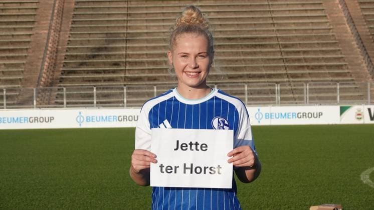 Presentation of the FC Schalke 04 Women s Team Roster ** FOR EDITORIAL USE ONLY ** EDITORIAL USE ONLY ** p FC player xxx will be at the Parkstadion in Gelsenkirchen on Wednesday, August 26, 2026. The FC Schalke 04 Women’s Team roster will be presented there. Germany, North Rhine-Westphalia, Gelsenkirchen. Copyright MichaelxKorte Copyright: MichaelxKorte doc87c0j041tuc1ithilovu ,EDITORIAL USE ONLY Copyright: MichaelxKorte