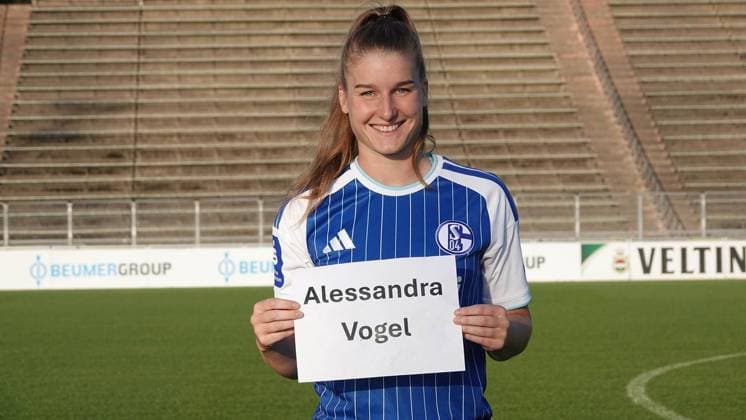 Presentation of the FC Schalke 04 Women s Team Roster ** FOR EDITORIAL USE ONLY ** EDITORIAL USE ONLY ** p FC player xxx will be at the Parkstadion in Gelsenkirchen on Wednesday, August 26, 2026. The FC Schalke 04 Women’s Team roster will be introduced there. Germany, North Rhine-Westphalia, Gelsenkirchen. Copyright MichaelxKorte Copyright: MichaelxKorte doc87c0iz233udc3dtunv1 ,EDITORIAL USE ONLY Copyright: MichaelxKorte