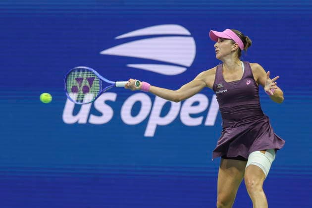 2026 US Open Mixed Doubles Championship semifinals Belinda Bencic of Switzerland in action while playing with Flavio Cobolli of Italy during the semifinal round of the Mixed Doubles Championship against Elina Svitolina of Ukraine and Gael Monfils of France at Arthur Ashe Stadium at the Arthur Ashe Stadium in the USTA Billie Jean King National Tennis Center in Flushing Meadows, New York, USA, 26 August 2026. FLUSHING MEADOWS NEW YORK UNITED STATES  Copyright: xSARAHxYENESELx