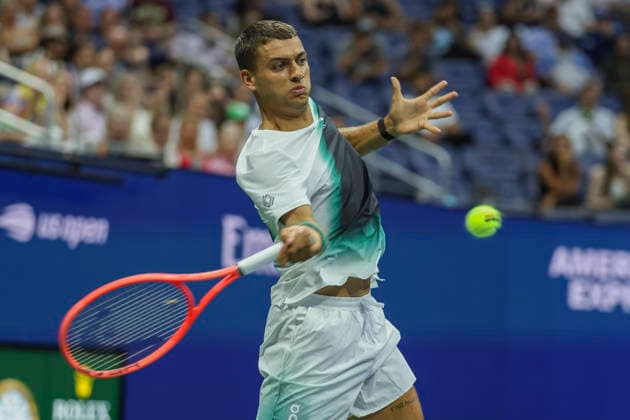 2026 US Open Mixed Doubles Championship semifinals Flavio Cobolli of Italy in action while playing with Belinda Bencic of Switzerland during the semifinal round of the Mixed Doubles Championship against Elina Svitolina of Ukraine and Gael Monfils of France at the Arthur Ashe Stadium in the USTA Billie Jean King National Tennis Center in Flushing Meadows, New York, USA, 26 August 2026. FLUSHING MEADOWS NEW YORK UNITED STATES  Copyright: xSARAHxYENESELx
