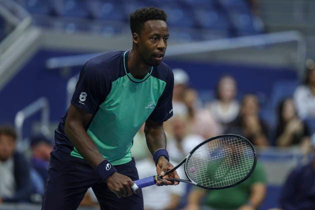 2026 US Open Mixed Doubles Championship semifinals Gael Monfils of France in action while playing with Elina Svitolina of Ukraine during the semifinal round of the Mixed Doubles Championship against Belinda Bencic of Switzerland and Flavio Cobolli of Italy at the Arthur Ashe Stadium in the USTA Billie Jean King National Tennis Center in Flushing Meadows, New York, USA, 26 August 2026. FLUSHING MEADOWS NEW YORK UNITED STATES  Copyright: xSARAHxYENESELx