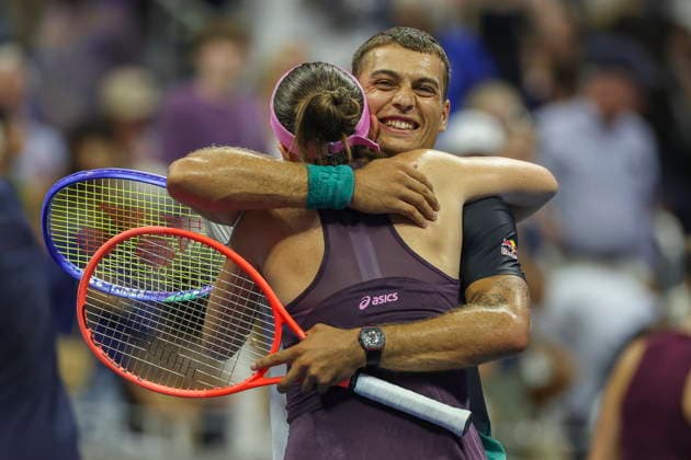 2026 US Open Mixed Doubles Championship semifinals Belinda Bencic (front) of Switzerland and Flavio Cobolli (rear) of Italy react to winning the semifinal round of the Mixed Doubles Championship against Elina Svitolina of Ukraine and Gael Monfils of France at the Arthur Ashe Stadium in the USTA Billie Jean King National Tennis Center in Flushing Meadows, New York, USA, 26 August 2026. FLUSHING MEADOWS NEW YORK UNITED STATES  Copyright: xSARAHxYENESELx