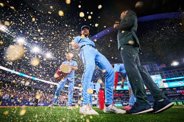 August 26, 2026, Toronto, On, Canada: Toronto Blue Jays Nathan Lukes (38) is doused by teammate Myles Straw (3) after their win against the Kansas City Royals in MLB, Baseball Herren, USA baseball action in Toronto, on Wednesday, Aug. 26, 2026. Canada News - August 26, 2026 - ZUMAc35_ 20260826_zaf_c35_066 Copyright: xSammyxKoganx