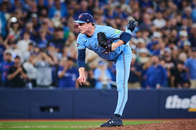 August 26, 2026, Toronto, On, Canada: Toronto Blue Jays pitcher Louis Varland (77) reacts as he throws the final pitch of the game to strikeout Kansas City Royals Isaac Collins and get the win during ninth inning MLB, Baseball Herren, USA baseball action in Toronto, on Wednesday, Aug. 26, 2026. Canada News - August 26, 2026 - ZUMAc35_ 20260826_zaf_c35_079 Copyright: xSammyxKoganx