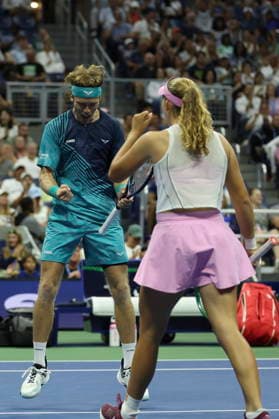 2026 US Open Mixed Doubles Championship semifinals Mirra Andreeva (front) and Andrey Rublev (back) of Russia react during the semifinal round of the Mixed Doubles Championship against Karolina Muchova and Jakub Mensik of Czechia at the Arthur Ashe Stadium in the USTA Billie Jean King National Tennis Center in Flushing Meadows, New York, USA, 26 August 2026. FLUSHING MEADOWS NEW YORK UNITED STATES  Copyright: xSARAHxYENESELx
