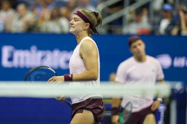 2026 US Open Mixed Doubles Championship semifinals Karolina Muchova (front) and Jakub Mensik (back) of Czechia react during the semifinal round of the Mixed Doubles Championship against Mirra Andreeva and Andrey Rublev of Russia at the Arthur Ashe Stadium in the USTA Billie Jean King National Tennis Center in Flushing Meadows, New York, USA, 26 August 2026. FLUSHING MEADOWS NEW YORK UNITED STATES  Copyright: xSARAHxYENESELx