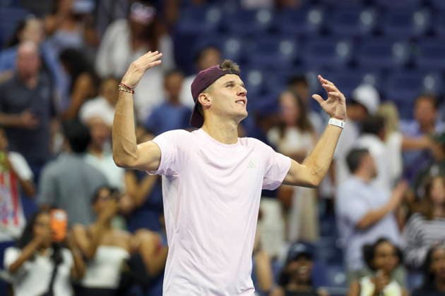 2026 US Open Mixed Doubles Championship Jakub Mensik of Czechia reacts to winning the final round of the Mixed Doubles Championship playing with Karolina Muchova of Czechia against Belinda Bencic of Switzerland and Flavio Cobolli of Italy at the Arthur Ashe Stadium in the USTA Billie Jean King National Tennis Center in Flushing Meadows, New York, USA, 26 August 2026. FLUSHING MEADOWS NEW YORK UNITED STATES  Copyright: xSARAHxYENESELx