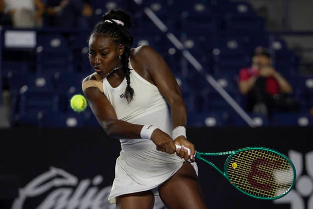 August 26, 2026, Monterrey, Nuevo Leon, Mexico: Alycia Parks (USA) in action against Maja Chwalinska (POL) during the GNP Seguros WTA, Tennis Damen 500 Open at Club Sonoma in Monterrey, Nuevo Leon. Parks won 6:3, 2:6, 2:6. Tenis 2026: WTA 500 Monterrey: Chwalinska Vs Parks  - ZUMAo125 20260826_zip_o125_028 Copyright: xAntonioxOjedax