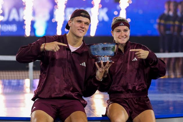 2026 US Open Mixed Doubles Championship Jakub Mensik (L) and Karolina Muchova (R) of Czechia pose with their trophy after winning the final round of the Mixed Doubles Championship against Belinda Bencic of Switzerland and Flavio Cobolli of Italy at the Arthur Ashe Stadium in the USTA Billie Jean King National Tennis Center in Flushing Meadows, New York, USA, 26 August 2026. FLUSHING MEADOWS NEW YORK UNITED STATES  Copyright: xSARAHxYENESELx