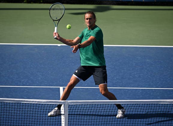 FLUSHING NY- AUGUST 26: Alexander Zverev is seen on the practice court during the 2026 US Open at the USTA Billie Jean King National Tennis Center on August 26, 2026 in Flushing Queens. Copyright: xmpi04 MediaPunchx
