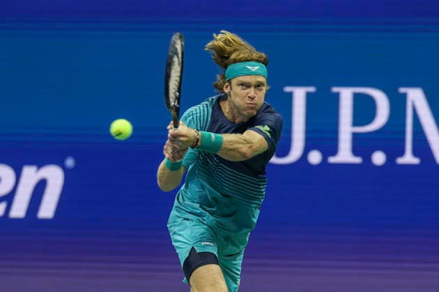 2026 US Open Mixed Doubles Championship semifinals epaselect Andrey Rublev of Russia in action while playing with Mirra Andreeva of Russia during the semifinal round of the Mixed Doubles Championship against Karolina Muchova and Jakub Mensik of Czechia at the Arthur Ashe Stadium in the USTA Billie Jean King National Tennis Center in Flushing Meadows, New York, USA, 26 August 2026. FLUSHING MEADOWS NEW YORK UNITED STATES  Copyright: xSARAHxYENESELx