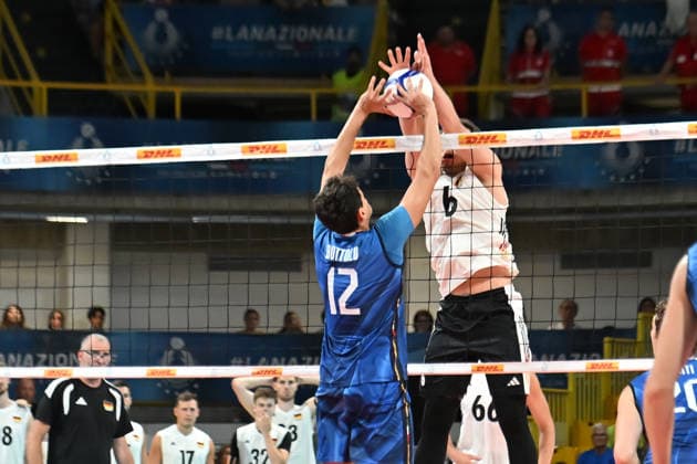 Italy v Germany - International Friendly, Länderspiel, Nationalmannschaft Match Mattia Bottolo of Italy spikes the ball during the international friendly match between Italy and Germany at PalaCalafiore in Reggio Calabria, Italy, on August 26, 2026. Reggio Calabria Italy  Copyright: xAndreaxRositox originalFilename:rosito-notitle260826_npQGk.jpg
