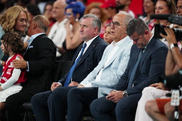 Turkiye v Germany - CEV Trendyol EuroVolley 2026 Turkish Minister of Youth and Sports Osman Askin Bak observes during the CEV Trendyol EuroVolley 2026 Pool A match between Turkey and Germany at Sinan Erdem Sports Hall in Istanbul, Turkey, on August 26, 2026. Istanbul Istanbul Turkey  Copyright: xYagizxGurtugx originalFilename:gurtug-trkiyevg260826_npd5n.jpg