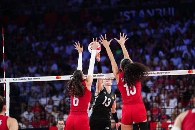 Turkiye v Germany - CEV Trendyol EuroVolley 2026 Emilia Weske of Germany is in action during the CEV Trendyol EuroVolley 2026 Pool A match between Turkey and Germany at Sinan Erdem Sports Hall in Istanbul, Turkey, on August 26, 2026. Istanbul Istanbul Turkey  Copyright: xYagizxGurtugx originalFilename:gurtug-trkiyevg260826_npo2b.jpg