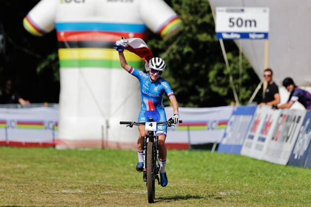 2026 UCI Mountain Bike World Championships Picture by Alex Whitehead SWpix.com - 27 08 2026 - Cycling - 2026 UCI Mountain Bike World Championships - Val di Sole, Trentino, Italy - Cross-country Olympic (XCO) - Women Junior - Barbora Bukovska (Czechia) finishes second Copyright: x xSWpix.comx(t axPhotographyxHubxLtd)xAlexxWhitehead SWpix.comx SWP-3030-19745