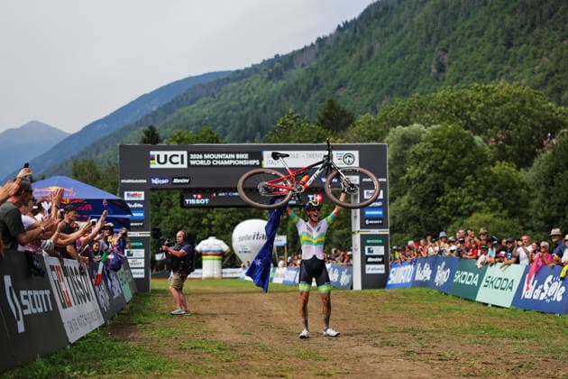 2026 UCI Mountain Bike World Championships Picture by Alex Whitehead SWpix.com - 27 08 2026 - Cycling - 2026 UCI Mountain Bike World Championships - Val di Sole, Trentino, Italy - Cross-country Olympic (XCO) - Men Junior - Connor Wright (Australia) wins to become World Champion Copyright: x xSWpix.comx(t axPhotographyxHubxLtd)xAlexxWhitehead SWpix.comx SWP-3030-19897