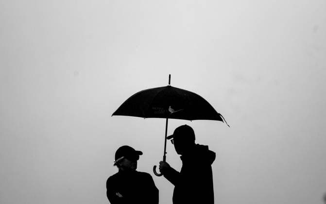 2026 KPMG Women s Irish Open, The K Club, Kildare 27 8 2026 Spectators watch on despite the rain Spectators watch on despite the rain 27 8 2026  Copyright: xx NE1L9637