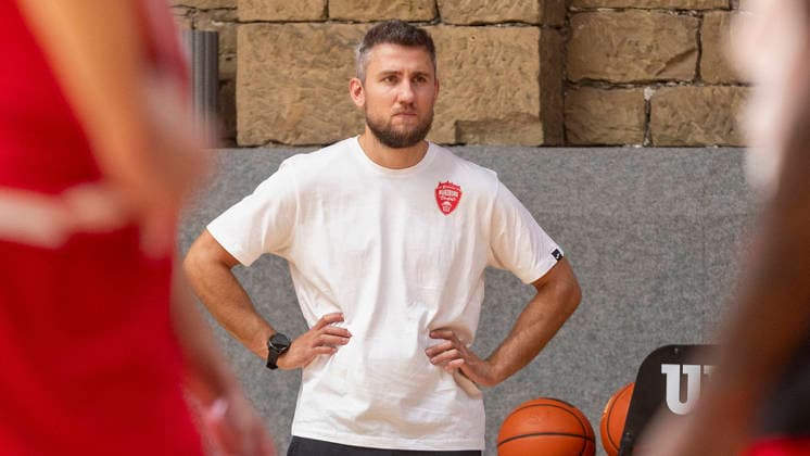 Pictured: Assistant Coach Marcin Wit, Würzburg Baskets, August 27, 2026; media training session for Fitness First Würzburg Baskets, August 27, 2026; Germany, Würzburg, training center, Copyright: HMBxMedia xJulienxBecker