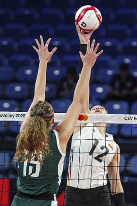Poland v Germany - CEV EuroVolley 2026 ISTANBUL, TURKIYE - AUGUST 27: Martyna Czyrnianska (15) of Poland in action against Hanna Orthmann (12) of Germany during the CEV EuroVolley 2026 Women Group A match between Poland and Germany at Sinan Erdem Dome in Istanbul, Turkiye on August 27, 2026. Agit Erdi Ulukaya Anadolu Istanbul Turkey. Editorial use only. Please get in touch for any other usage.  Copyright: x2026xAnadoluxAgitxErdixUlukayax