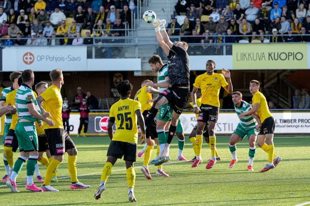UEFA Europa Conference League Play-off Second Leg, Kuopion Keskuskenttä, Finland 27 8 2026 KuPS vs Shamrock Rovers KuPS Kuopio s Johannes Kreidl punches the ball clear Johannes Kreidl punches the ball clear 27 8 2026  Copyright: xx PM105369