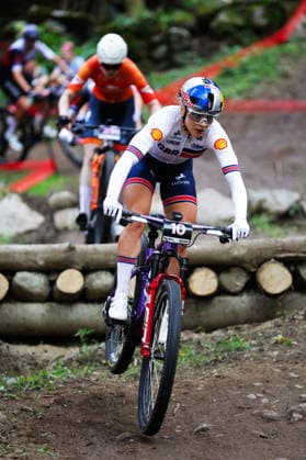 2026 UCI Mountain Bike World Championships Picture by Ed Sykes SWpix.com - 27 08 2026 - Cycling - 2026 UCI Mountain Bike World Championships - Val di Sole, Trentino, Italy - Cross-country Short Track (XCO) - Women Elite - Evie Richards (Great Britain) Copyright: x xSWpix.comx(t axPhotographyxHubxLtd)xEdxSykes SWpix.comx SWP-3030-20115