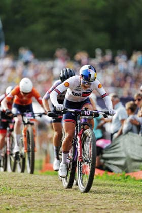 2026 UCI Mountain Bike World Championships Picture by Alex Whitehead SWpix.com - 27 08 2026 - Cycling - 2026 UCI Mountain Bike World Championships - Val di Sole, Trentino, Italy - Cross-country Short Track (XCO) - Women Elite - Evie Richards (Great Britain) Copyright: x xSWpix.comx(t axPhotographyxHubxLtd)xAlexxWhitehead SWpix.comx SWP-3030-20122