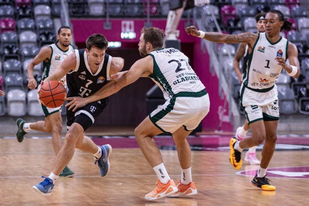 Basketball, friendly match, Telekom Baskets Bonn v Vet-Concept Gladiators Trier