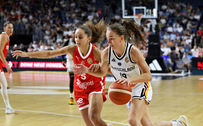 L-R: Ceren Akpinar, Turkey Women s 05, Britta Daub, Germany Women s 19; Germany vs. Turkey, Basketball, DBB, Women, Friendly Match, August 27, 2026; Germany vs. Turkey, Basketball, DBB, Women, Friendly Match, August 27, 2026, Cologne Copyright: xEibner-Pressefotox xThomasxStoeckerx EP_TSR