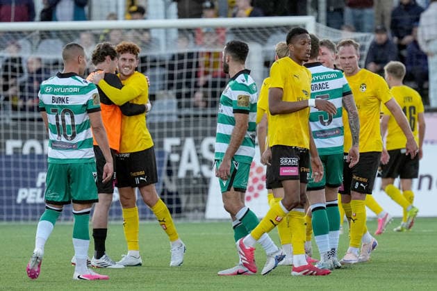 UEFA Europa Conference League Play-off Second Leg, Kuopion Keskuskenttä, Finland 27 8 2026 KuPS vs Shamrock Rovers KuPS Kuopio players celebrate after the match KuPS Kuopio players celebrate after the match 27 8 2026  Copyright: xx PM107566